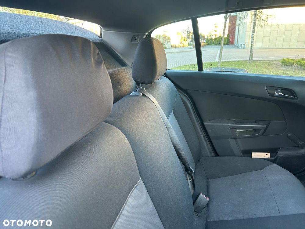 Opel Astra 1.6 - 16