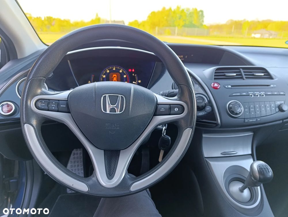 Honda Civic 1.4 i-VTEC - 14
