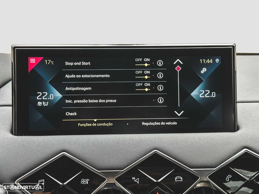 DS DS3 Crossback PureTech 130 Aut. PERFORMANCE LINE - 19