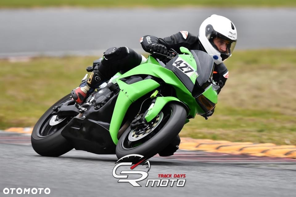 Honda CBR - 8