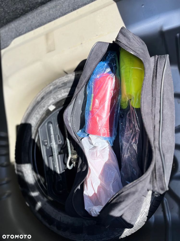 Peugeot 301 1.6 VTi Active - 18