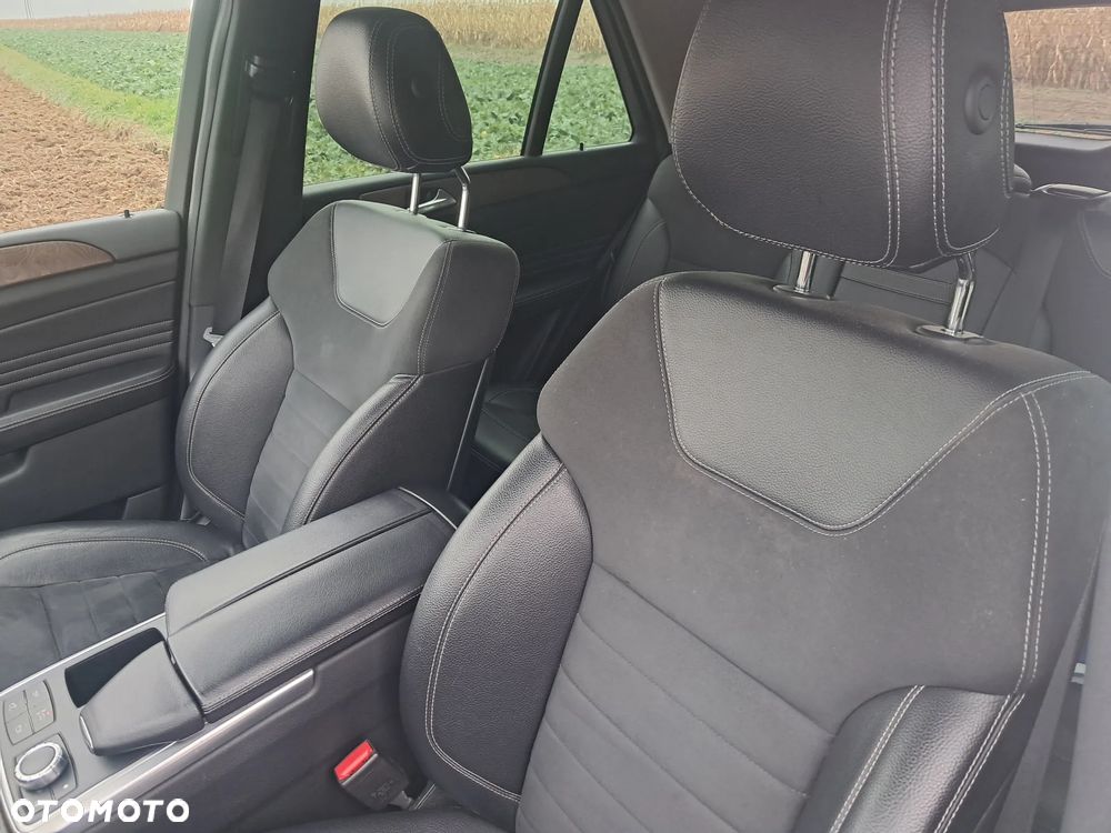 Mercedes-Benz ML - 37