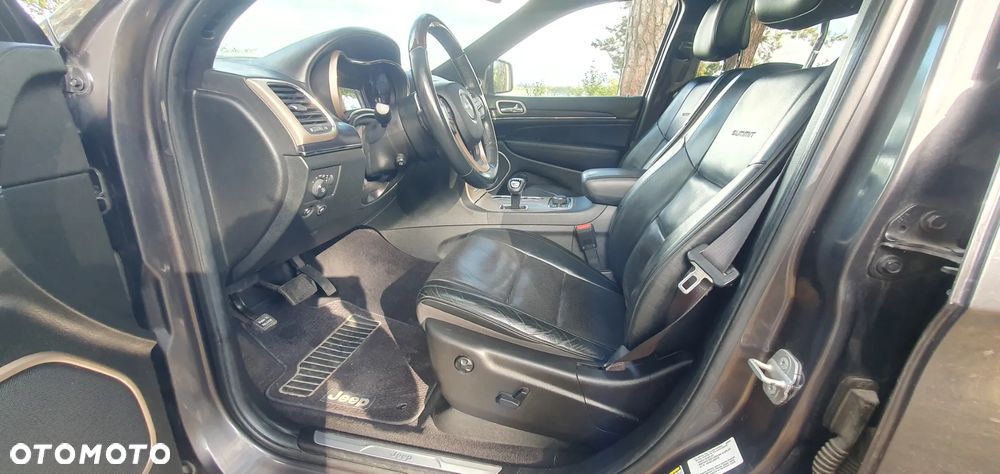 Jeep Grand Cherokee 5.7 V8 HEMI Summit - 17