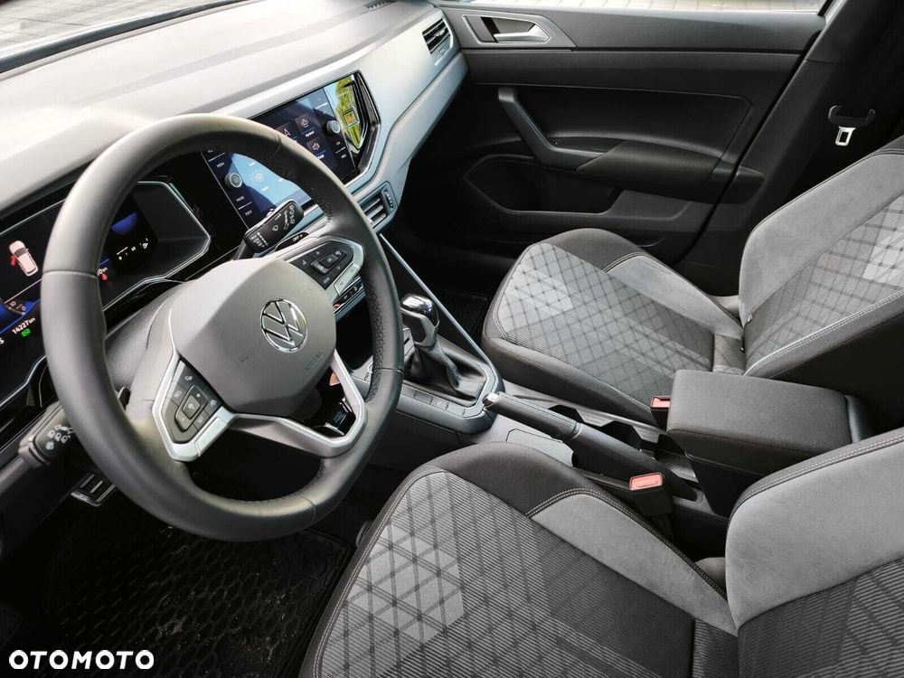 Volkswagen Polo 1.0 TSI R-Line DSG - 8