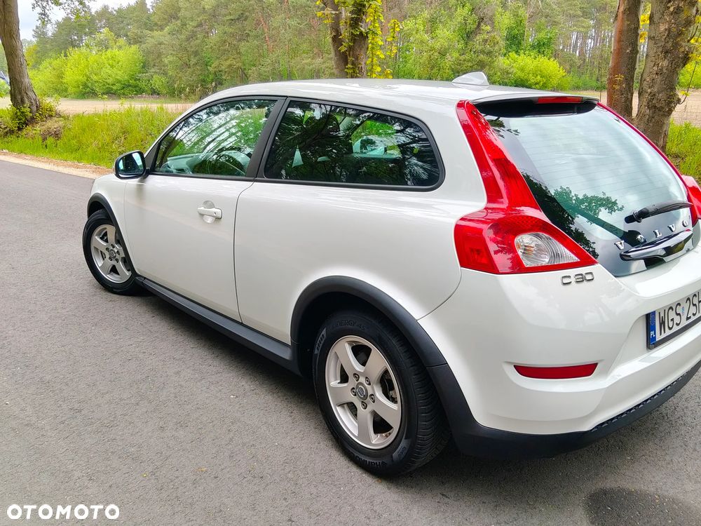 Volvo C30 D2 - 7