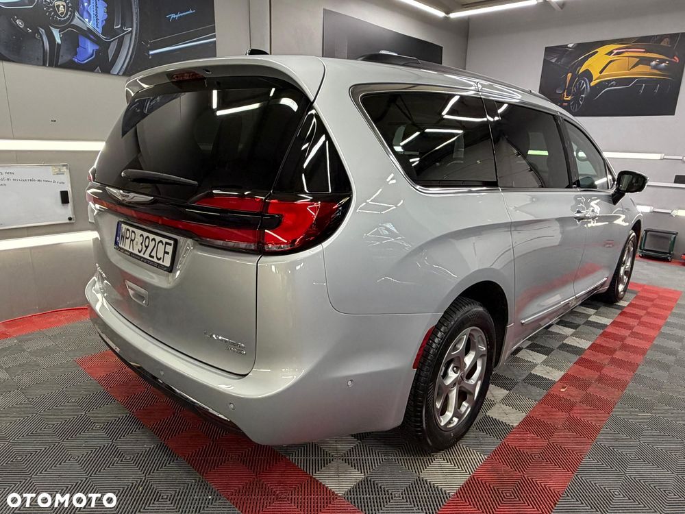 Chrysler Pacifica - 6