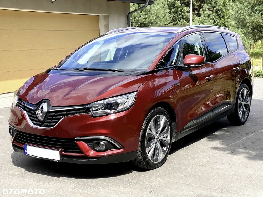 Renault Grand Scenic - 1