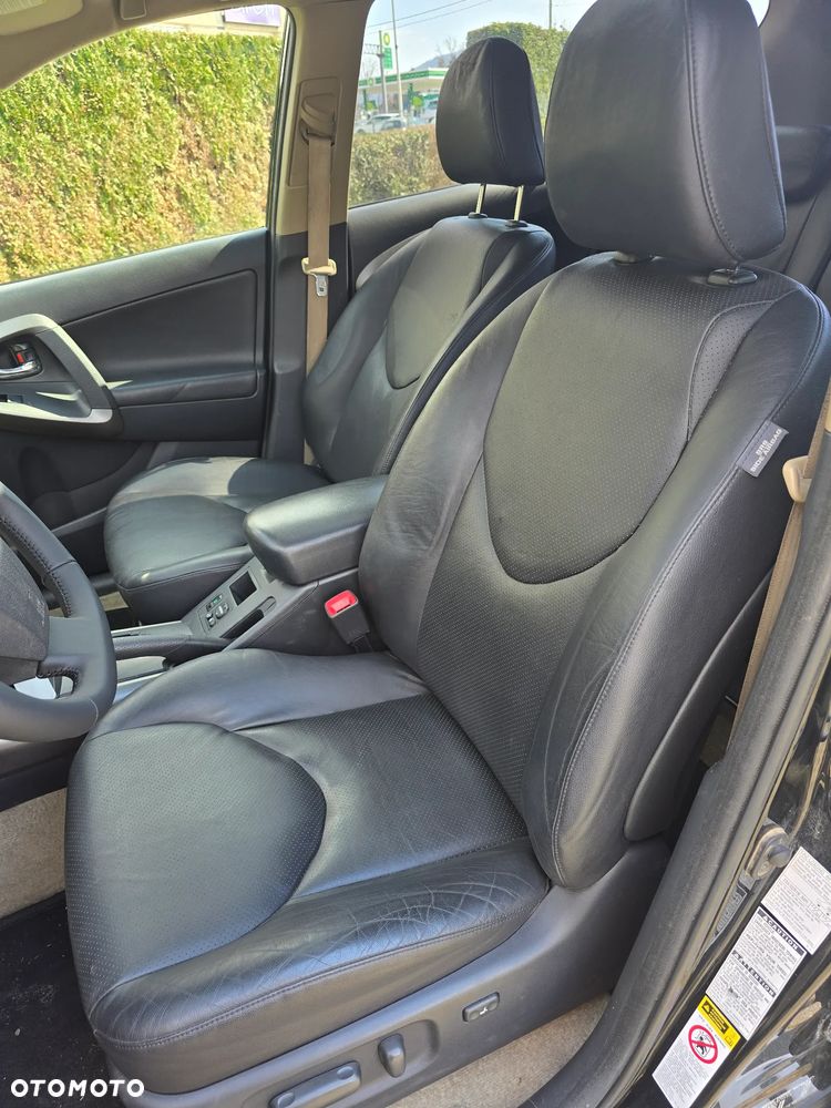 Toyota RAV4 2.2 D-4D 4x4 Automatik Travel - 16