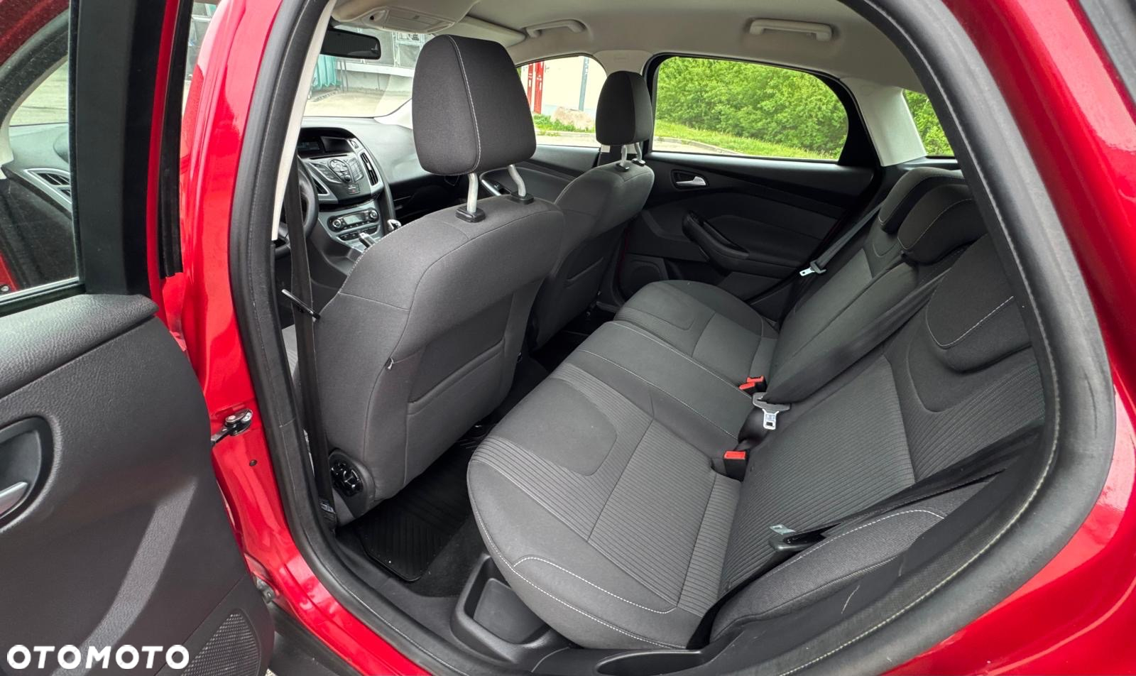 Ford Focus 1.0 EcoBoost Hybrid ACTIVE - 16
