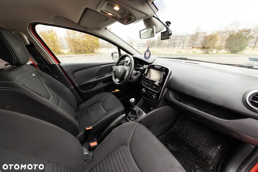 Renault Clio 1.2 16V Limited - 15
