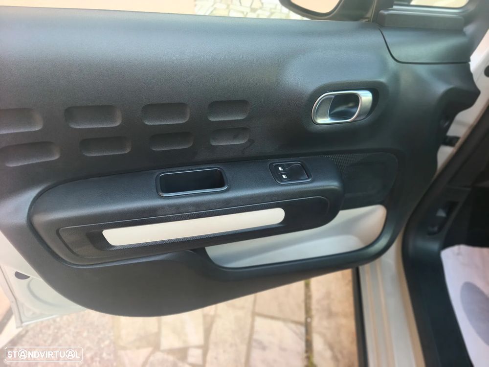 Citroën C3 Pure Tech S&S Shine Pack - 16
