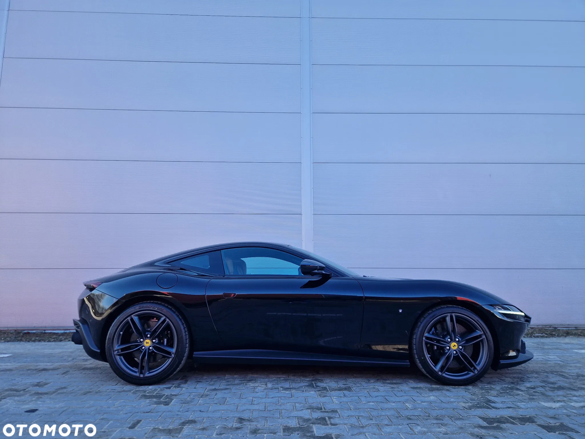 Ferrari Roma - 2