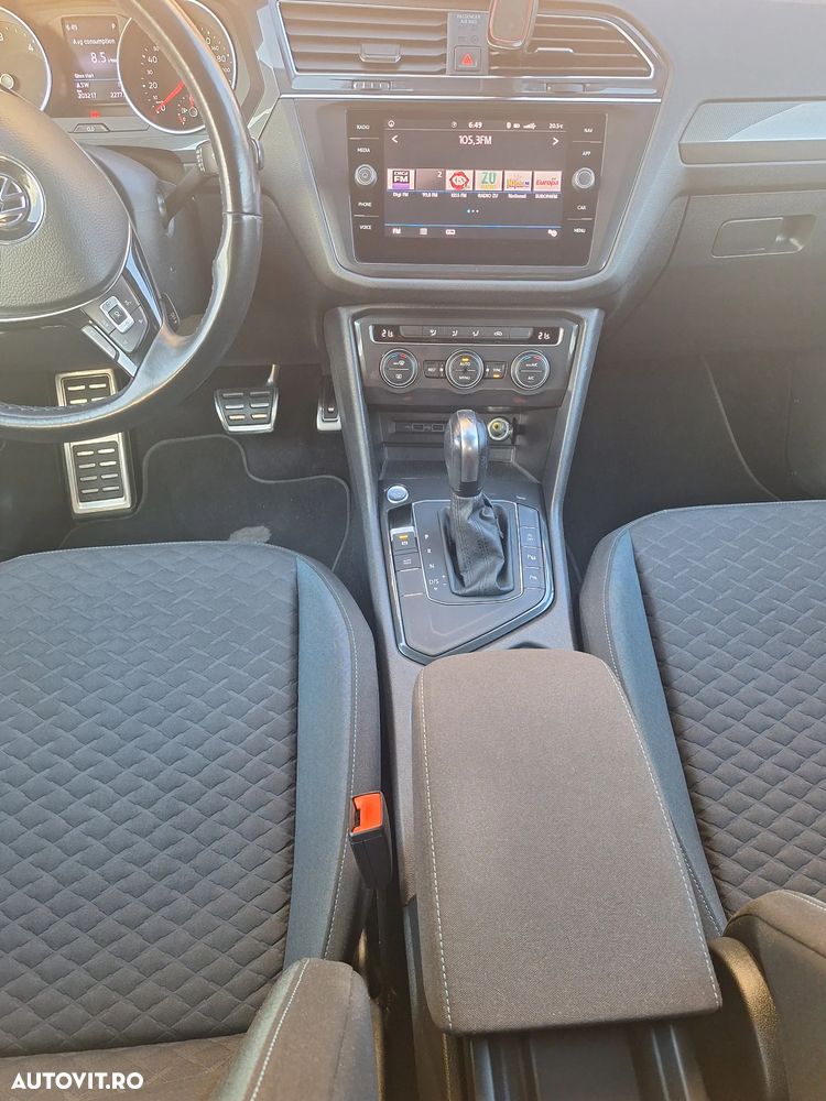 Volkswagen Tiguan - 10