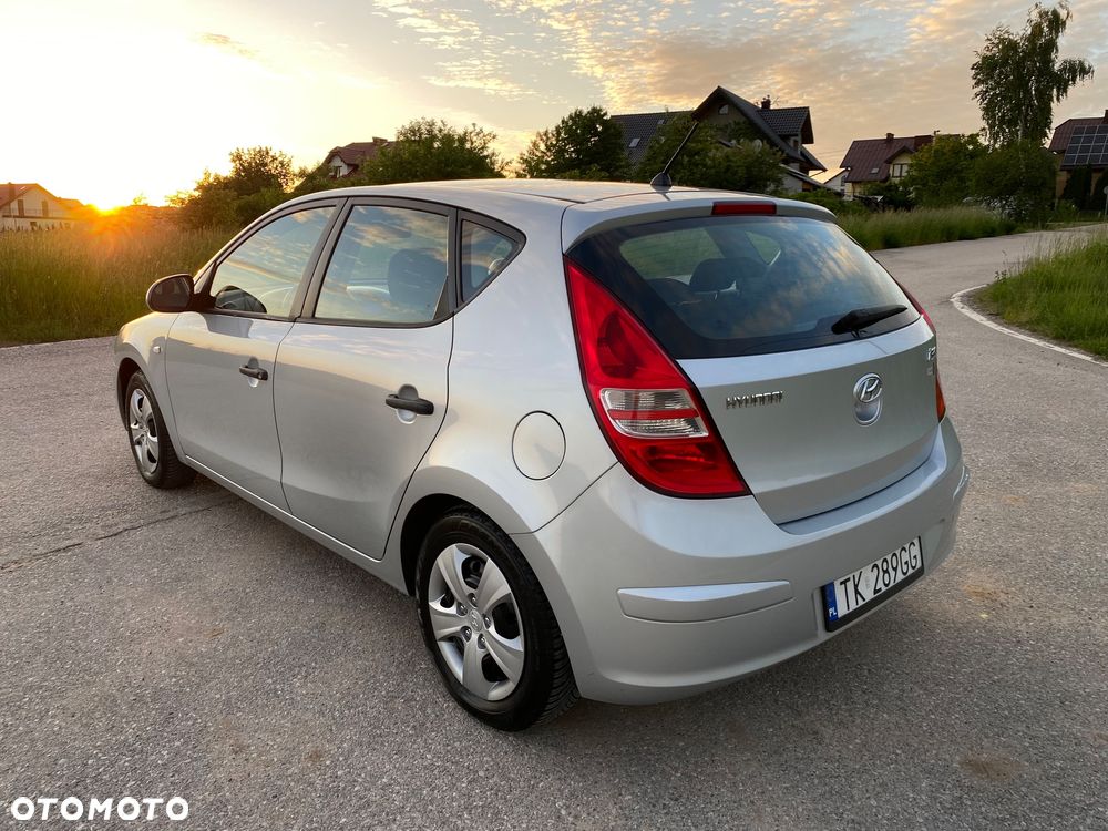 Hyundai i30 1.4 Edition Plus - 6