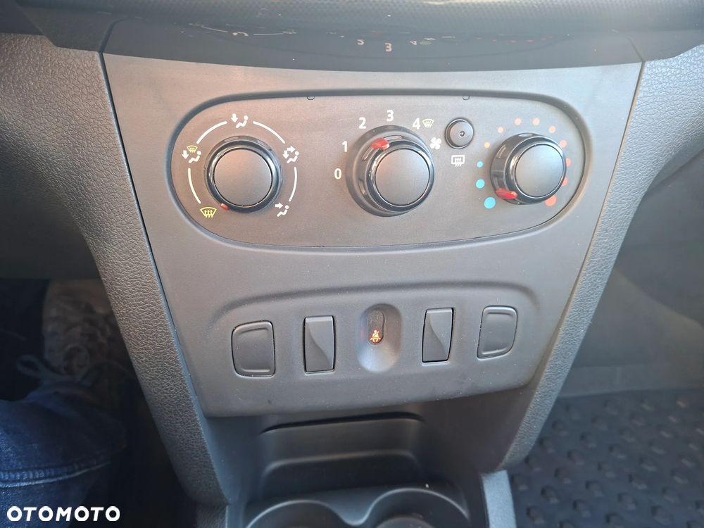 Dacia Logan - 13