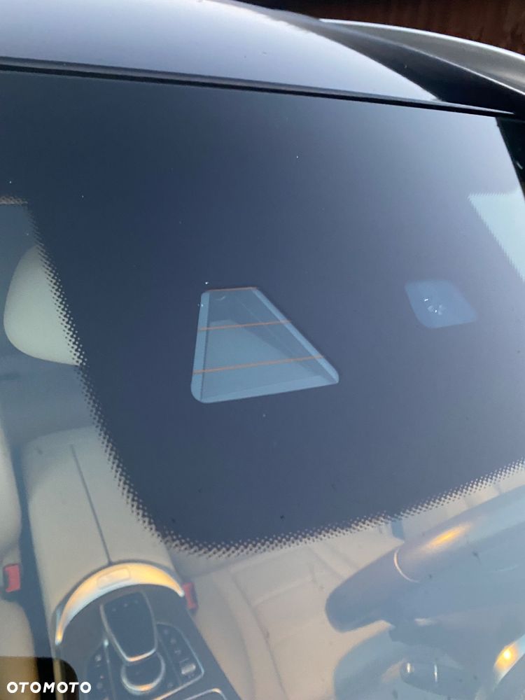 Mercedes-Benz GLC 250 4-Matic - 12