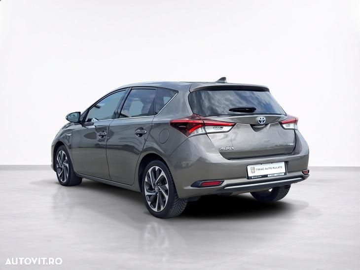 Toyota Auris - 5