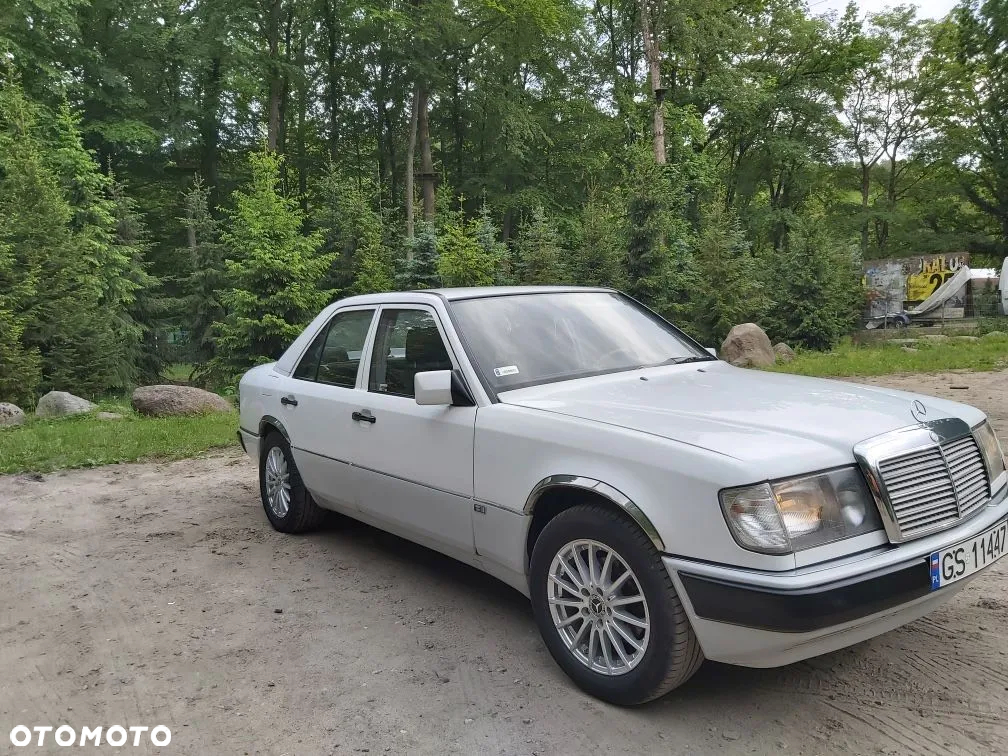 Mercedes-Benz W124 (1984-1993) - 2