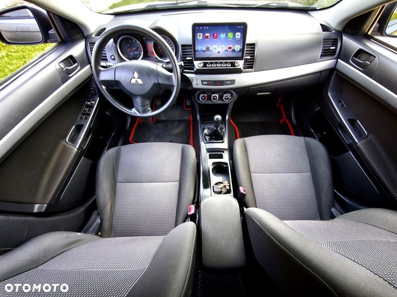 Mitsubishi Lancer 1.6 Inform - 6