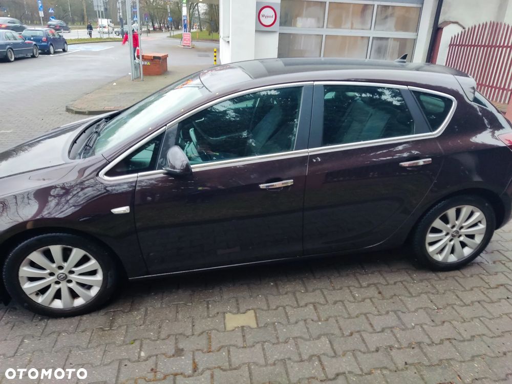 Opel Astra 1.7 CDTI - 8