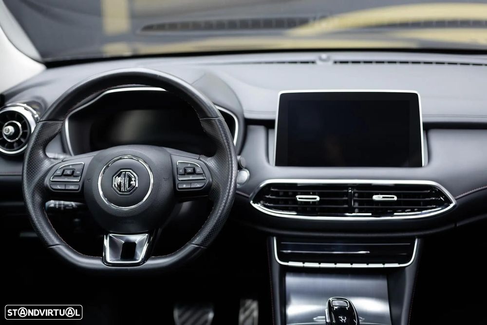 MG EHS 1.5 T-GDI Plug-in Hybrid Luxury - 25