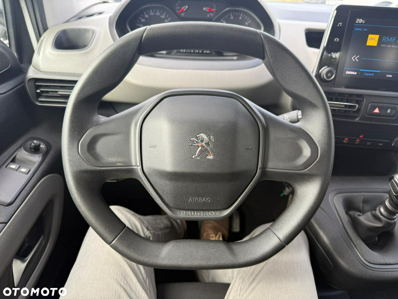 Peugeot Rifter - 21