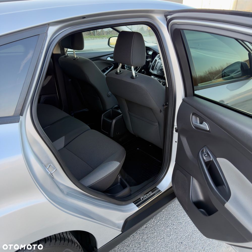 Ford Focus 1.6 Ti-VCT Trend - 22