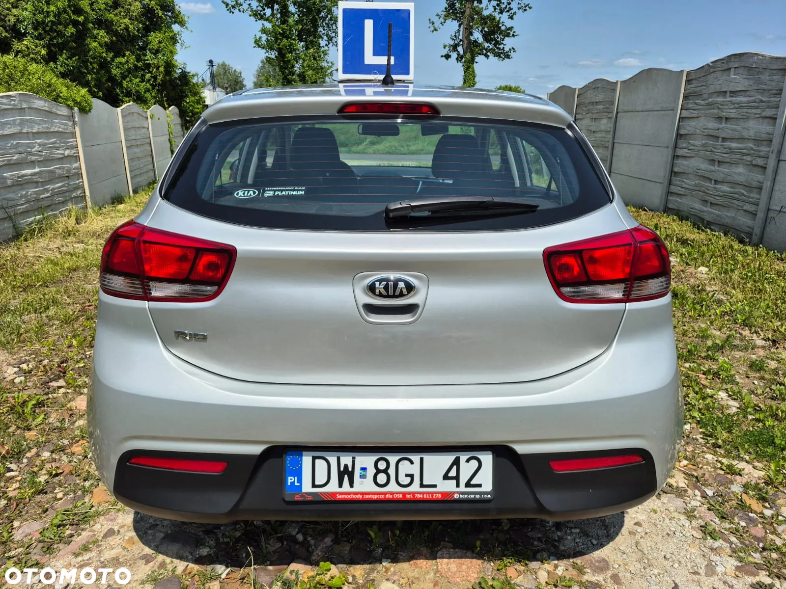 Kia Rio 1.2 L - 4