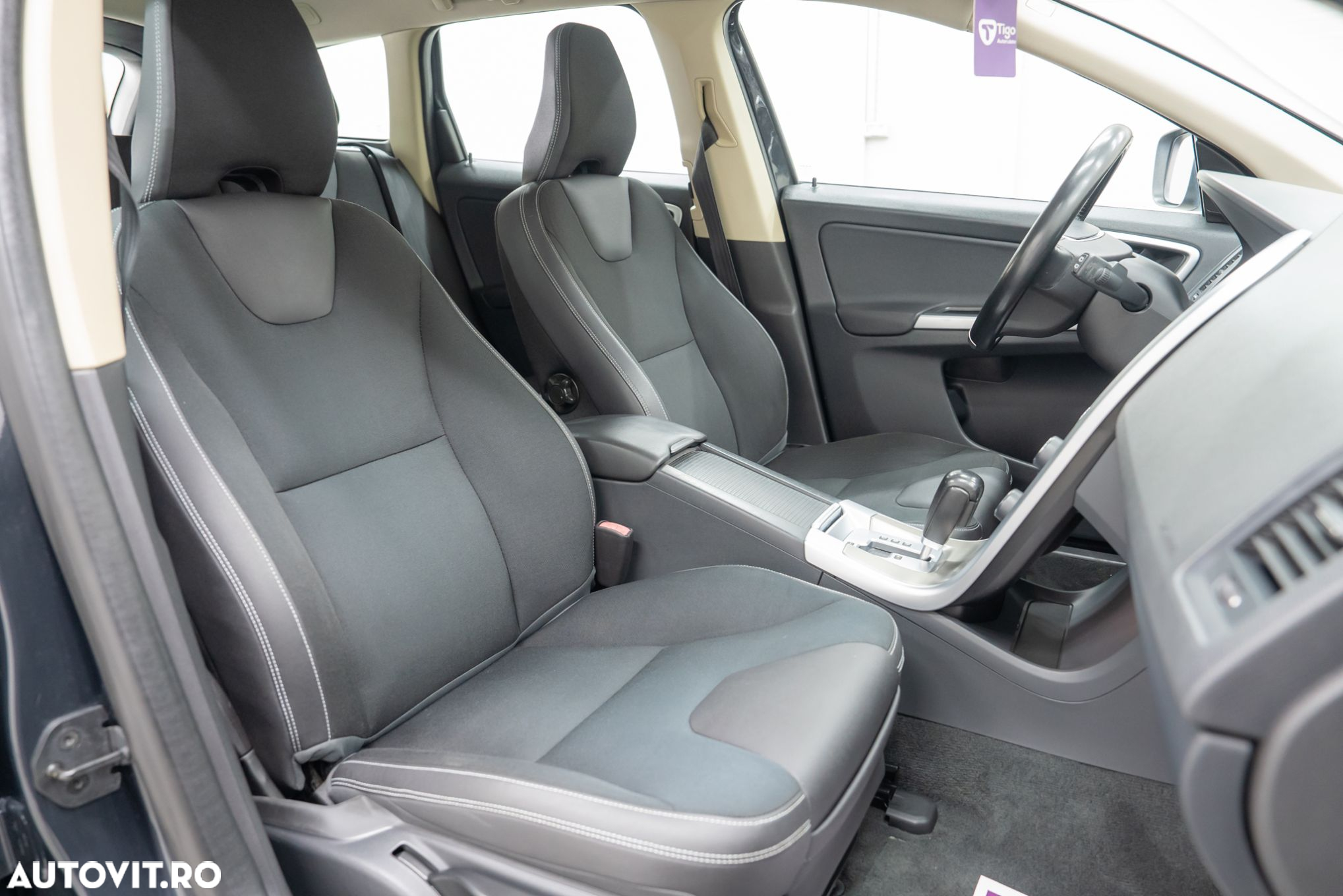 Volvo XC 60 - 11