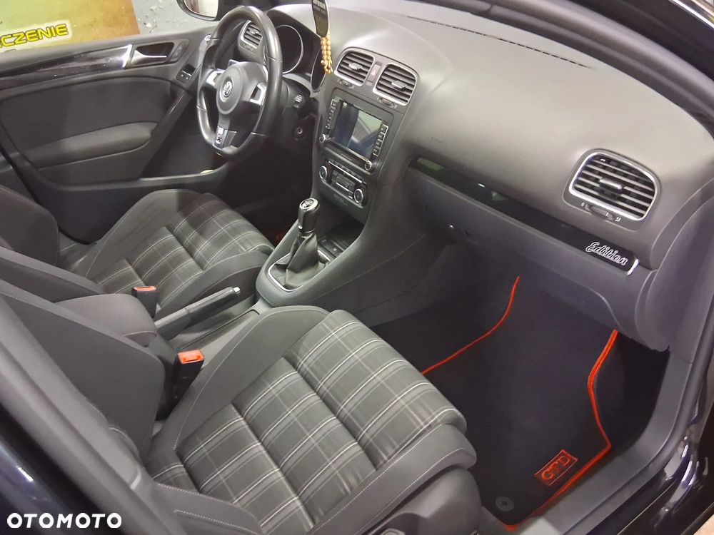 Volkswagen Golf VI 2.0 TDI GTD - 11