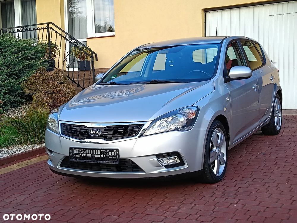 Kia Ceed Cee'd 1.4 Comfort + - 2