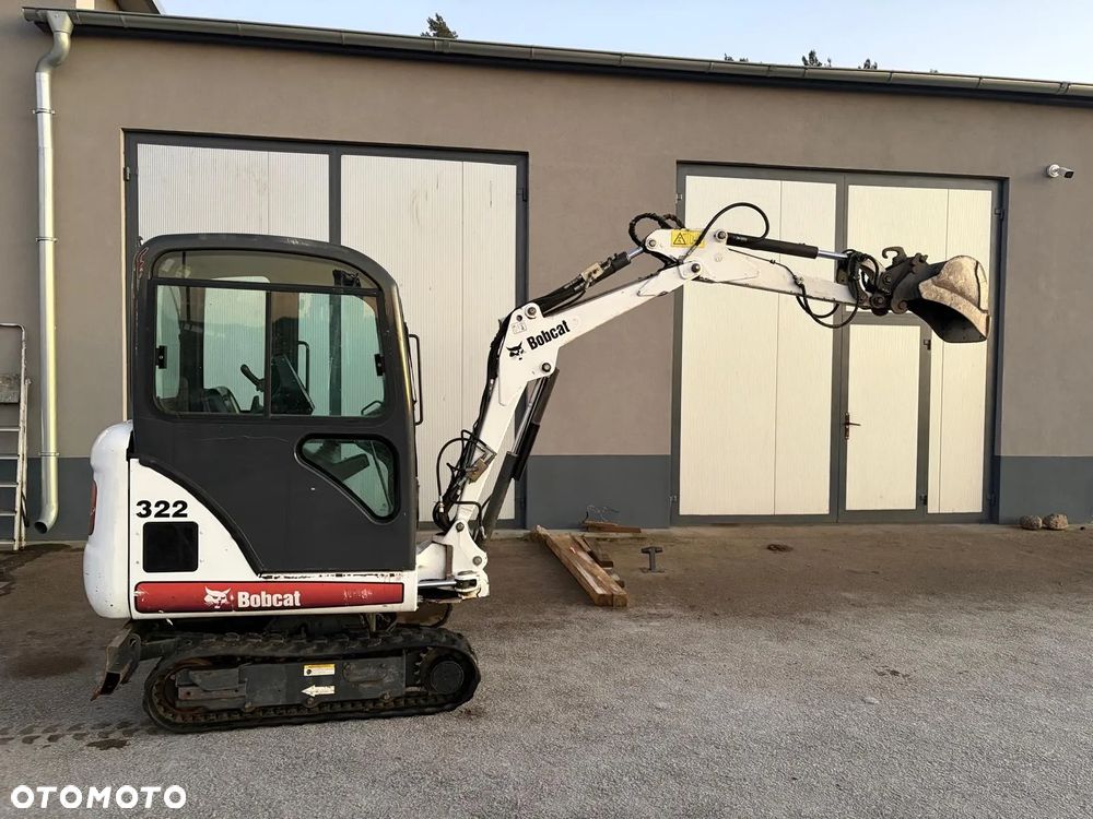 Bobcat 322 - 2
