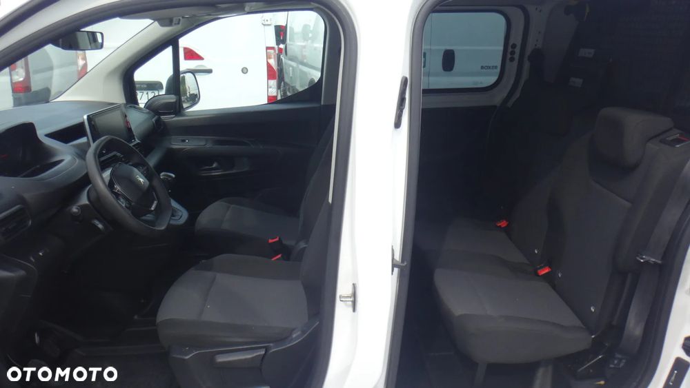 Peugeot Partner - 13