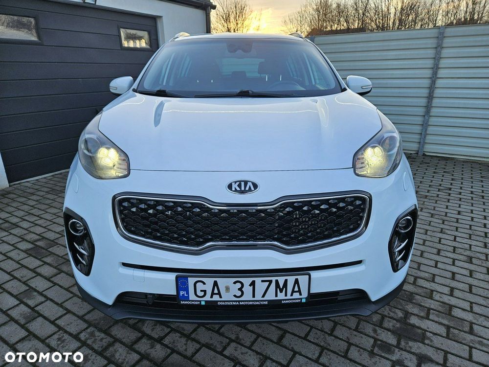 Kia Sportage 2,0 CRDI AWD Platinum - 9