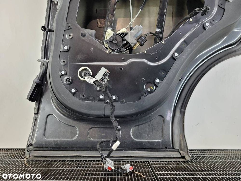 DRZWI TYŁ TYLNE PRAWE KOMPLETNE RANGE ROVER SPORT II L494 LKT - 19