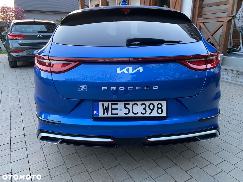 Kia ProCeed - 8