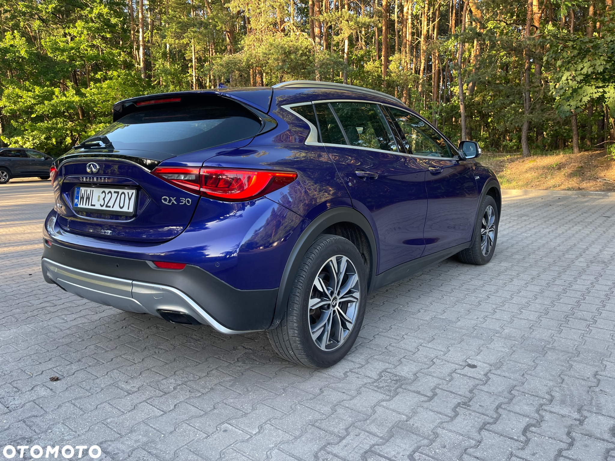 Infiniti QX - 8