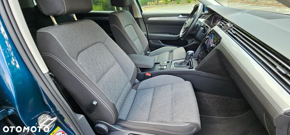 Volkswagen Passat 2.0 TSI Business DSG - 18