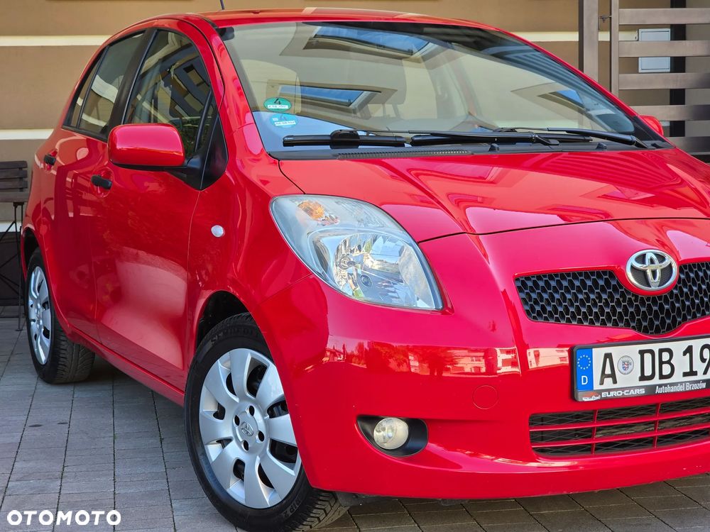 Toyota Yaris 1.3 VVT-i Sol - 15