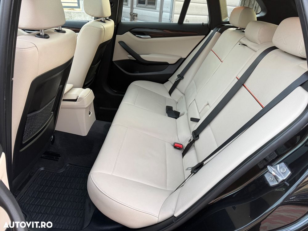 BMW X1 xDrive20d Aut. Sport Line - 35