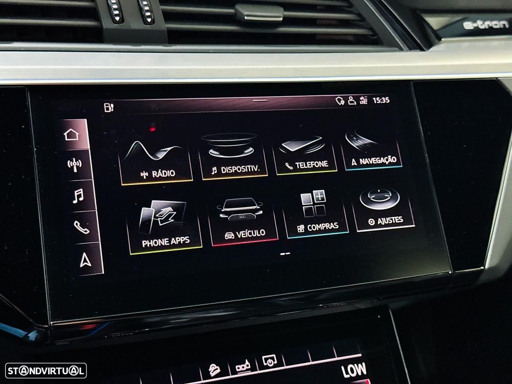 Audi e-tron 50 quattro S line - 46