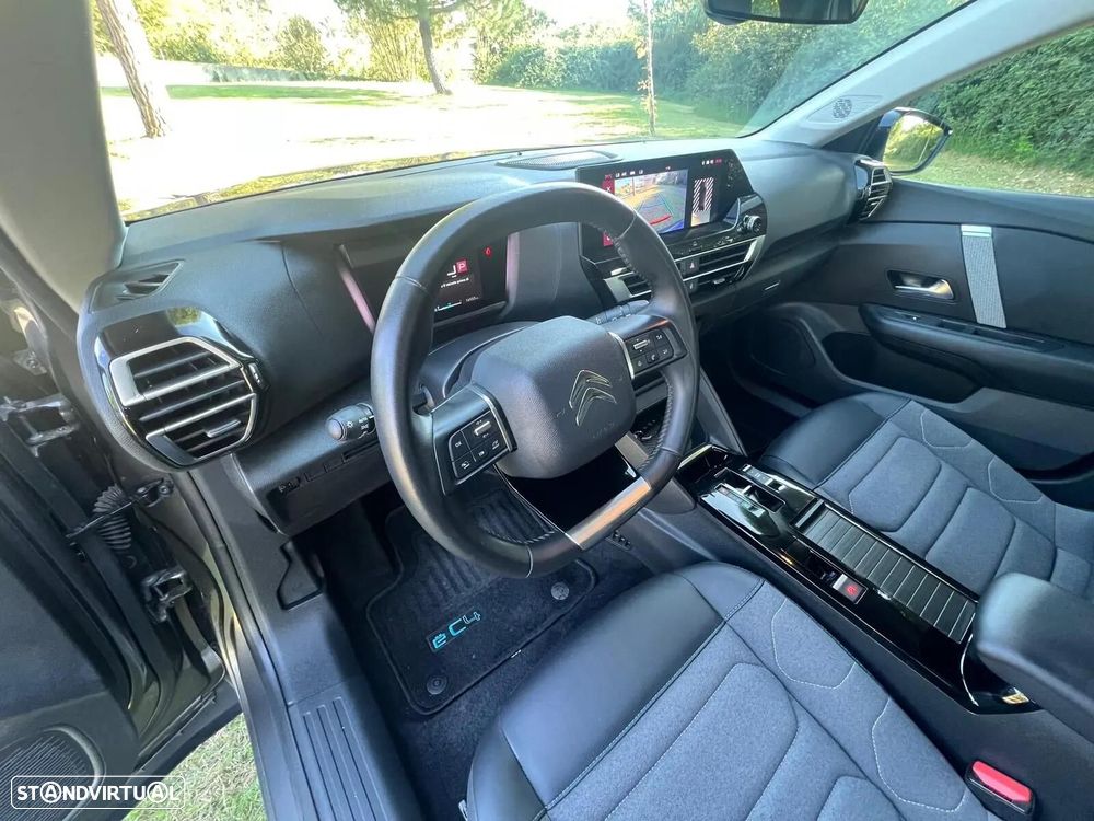 Citroën e-C4 136 PLUS - 27