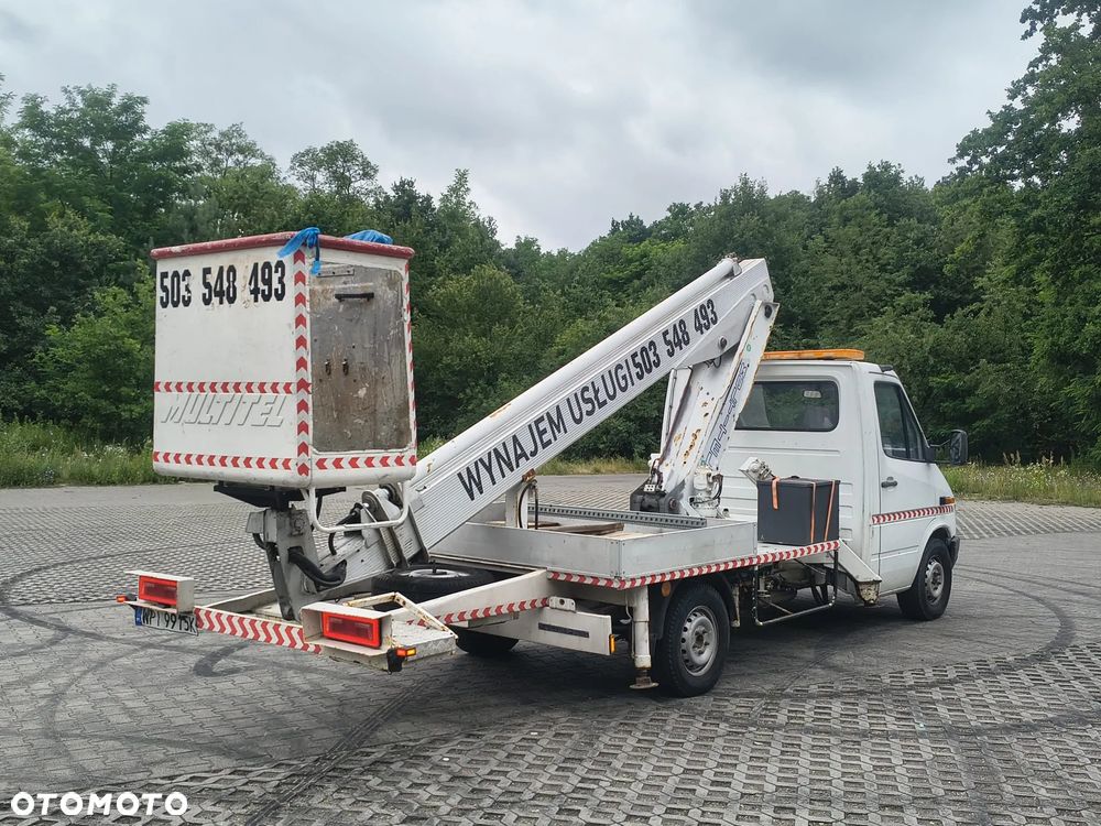 Mercedes-Benz Sprinter - 2