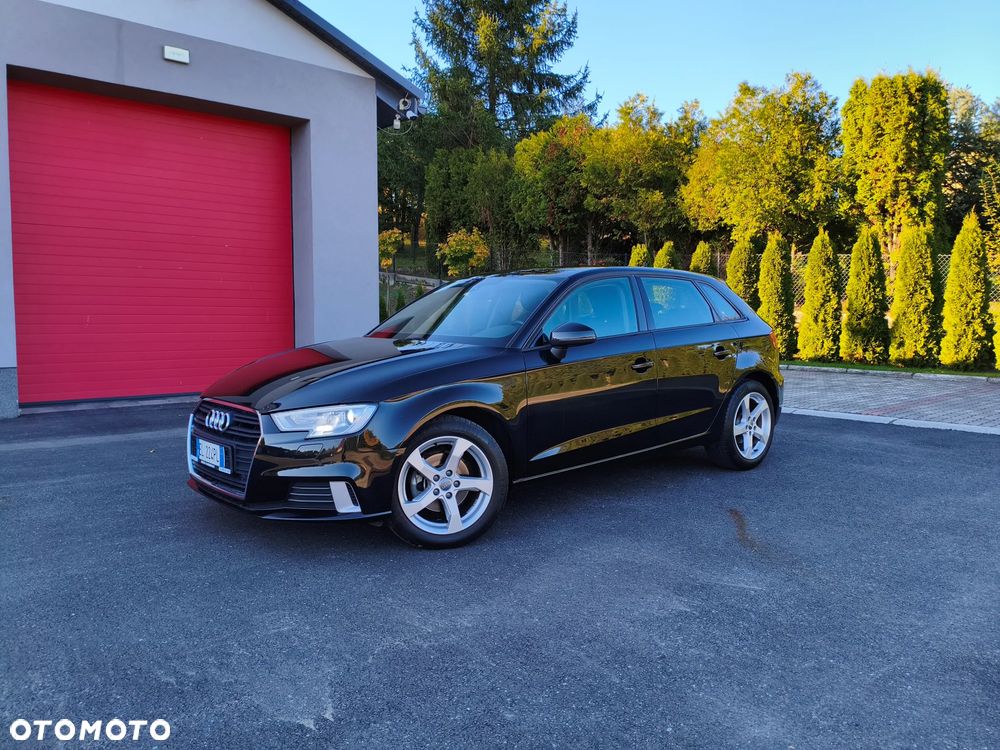 Audi A3 Sportback 1.6 TDI S tronic Attraction - 22