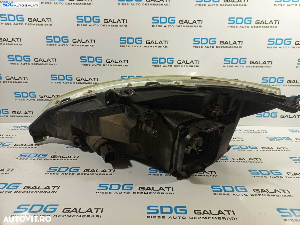 Far Dreapta EUROPA FARA Xenon Ford Focus 1 NFL Non Facelift 1998 - 2002 [L1910] - 5