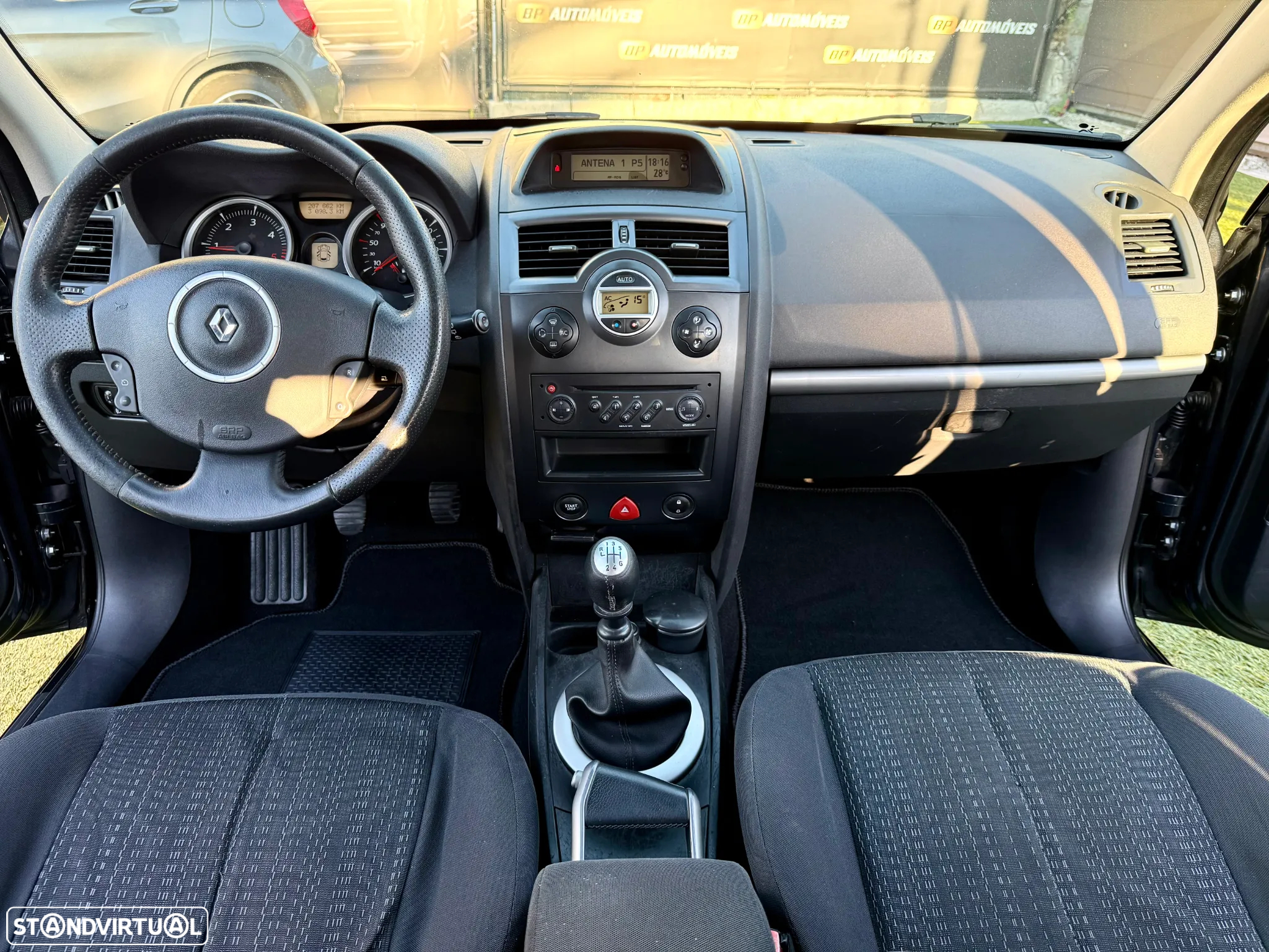 Renault Mégane Break 1.5 dCi Dynamique Luxe - 34