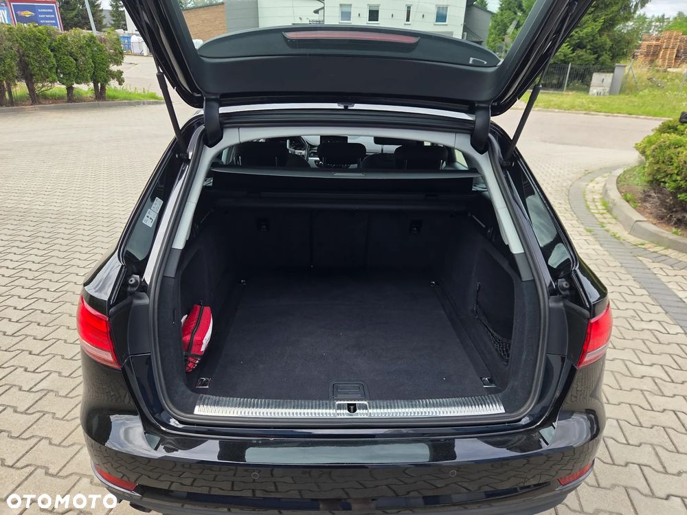 Audi A4 Avant 2.0 TDI S tronic design - 20