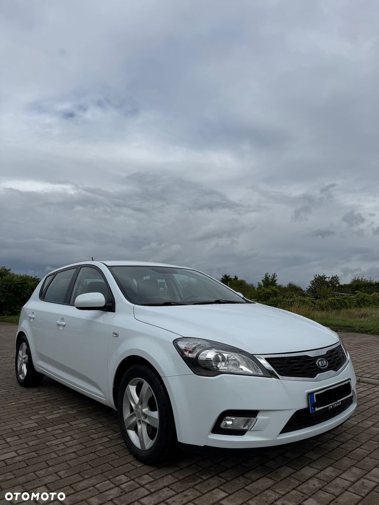Kia Ceed 1.4 CVVT - 2