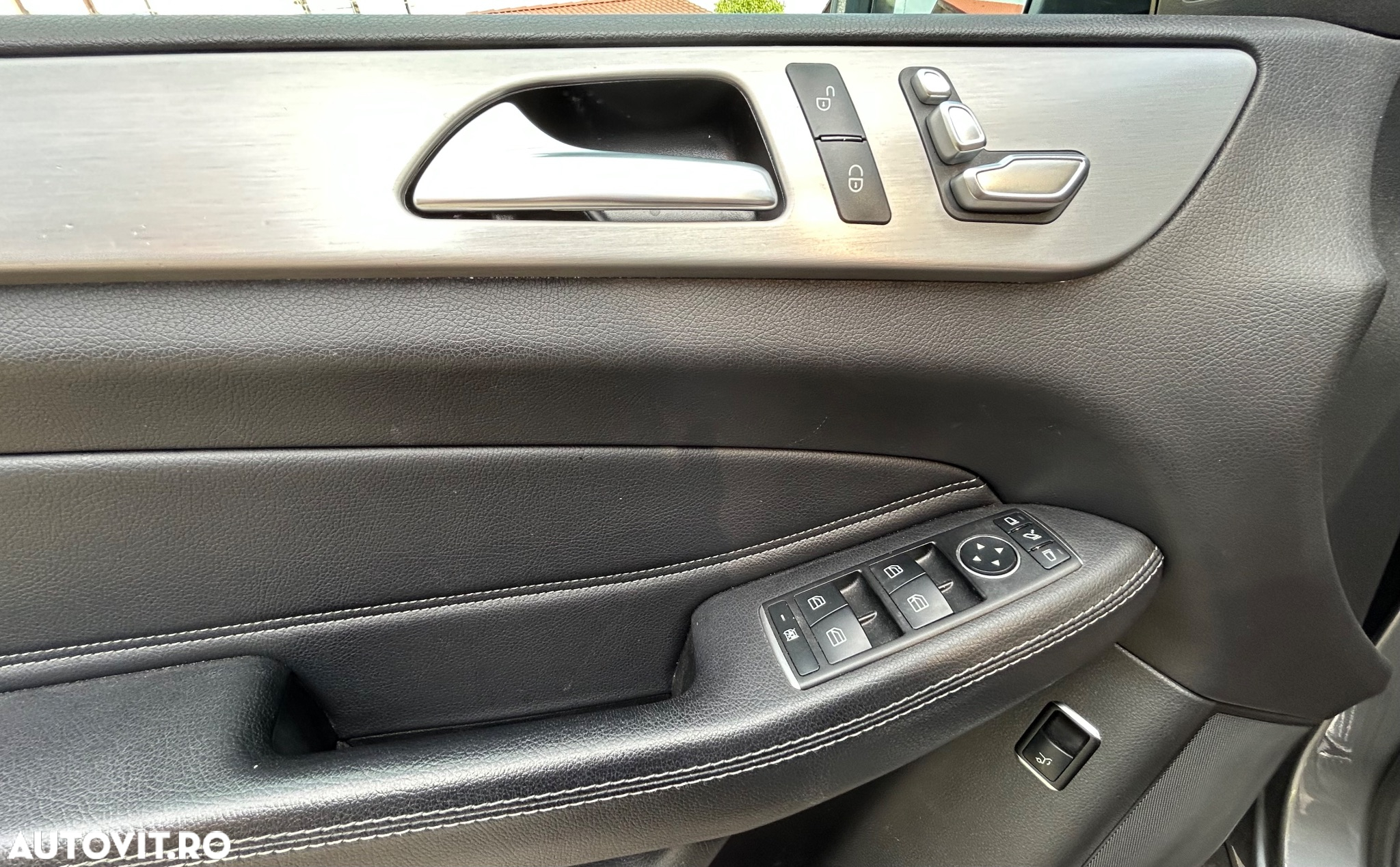 Mercedes-Benz GLE 250 d 4MATIC - 8