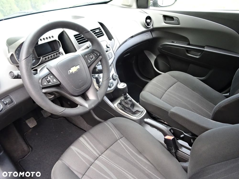 Chevrolet Aveo - 20
